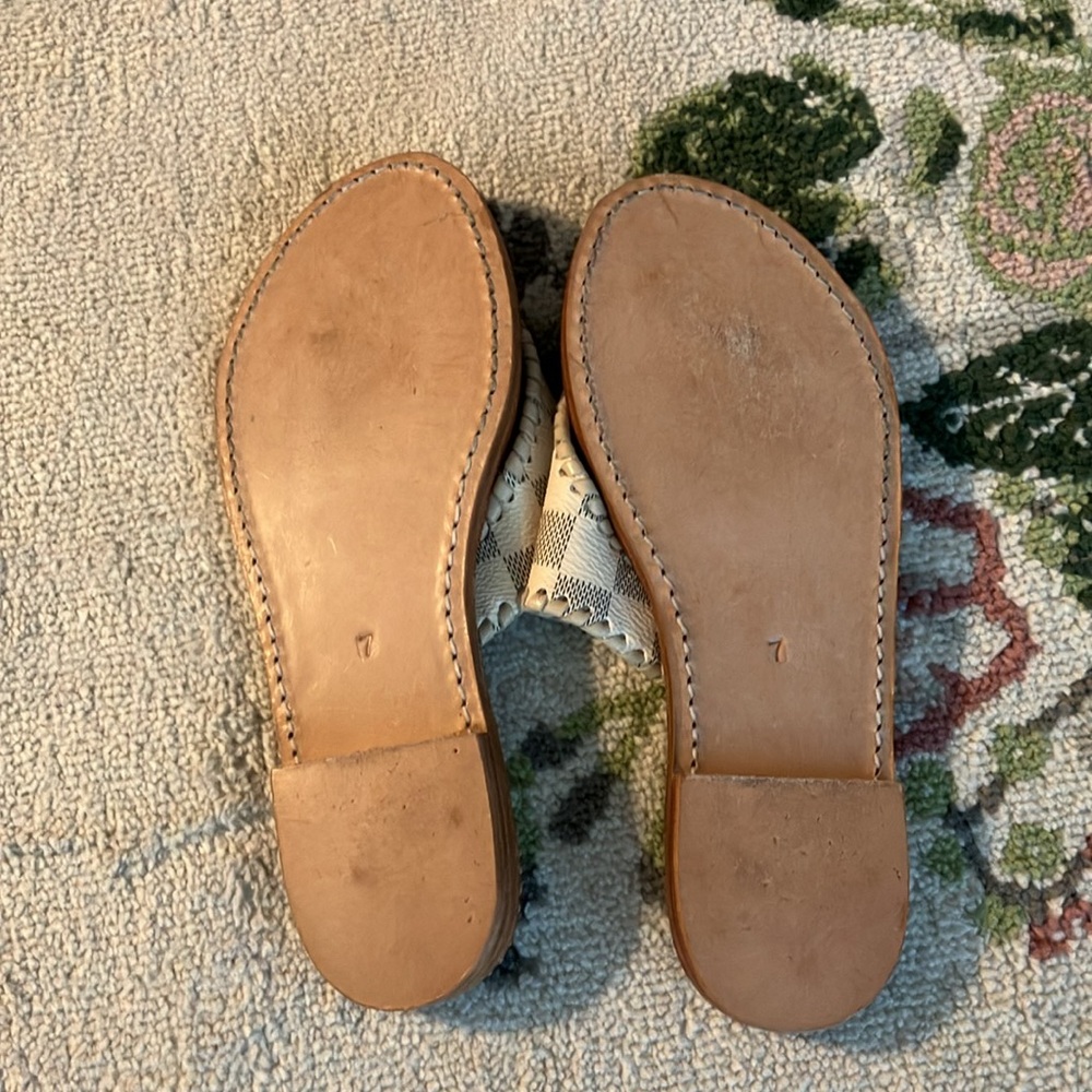 Sandals - Picture 3 of 3